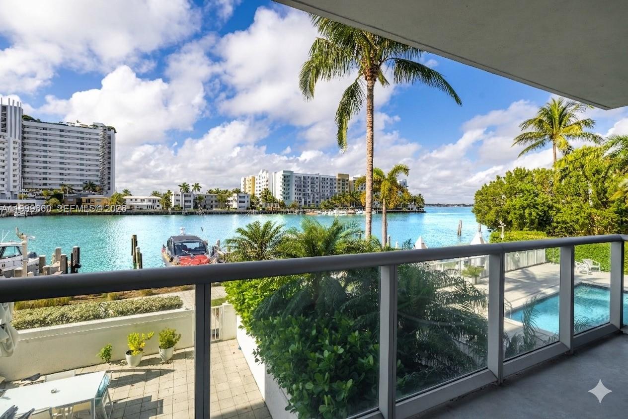 ELOQUENCE ON THE BAY CONDO - Residential