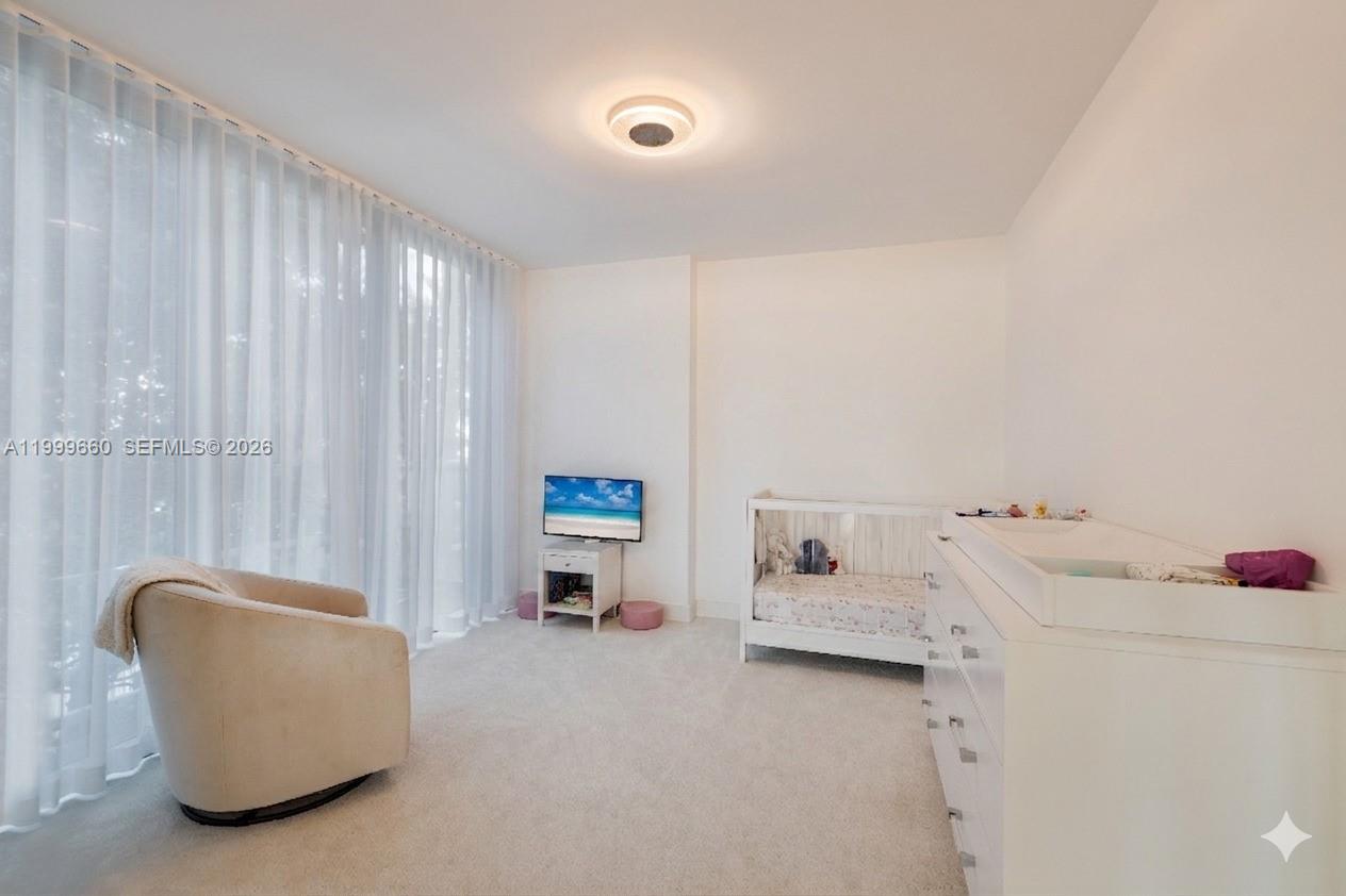 ELOQUENCE ON THE BAY CONDO - Residential