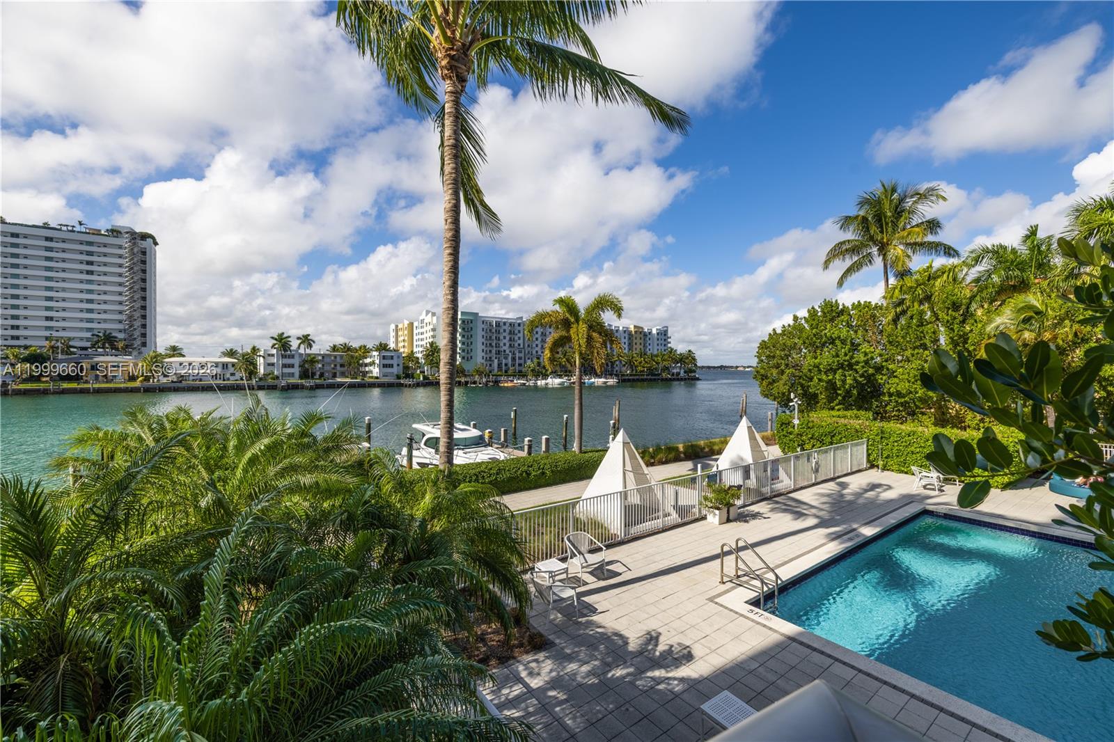 ELOQUENCE ON THE BAY CONDO - Residential