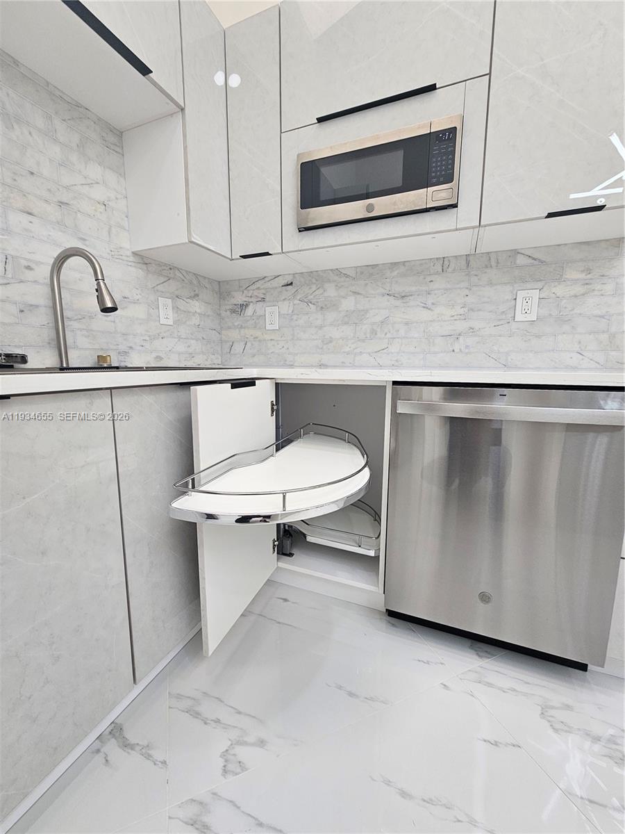 PGA RESORT COMMUNITY 3 - Residential