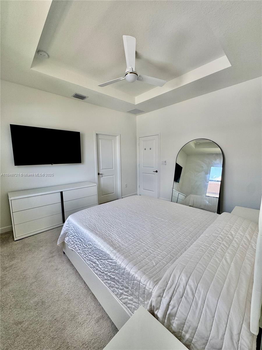 KENDALL ASSEMBLAGE NORTH - Residential