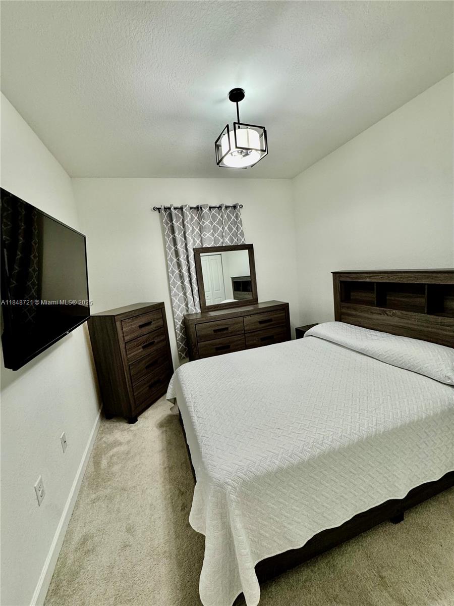 KENDALL ASSEMBLAGE NORTH - Residential