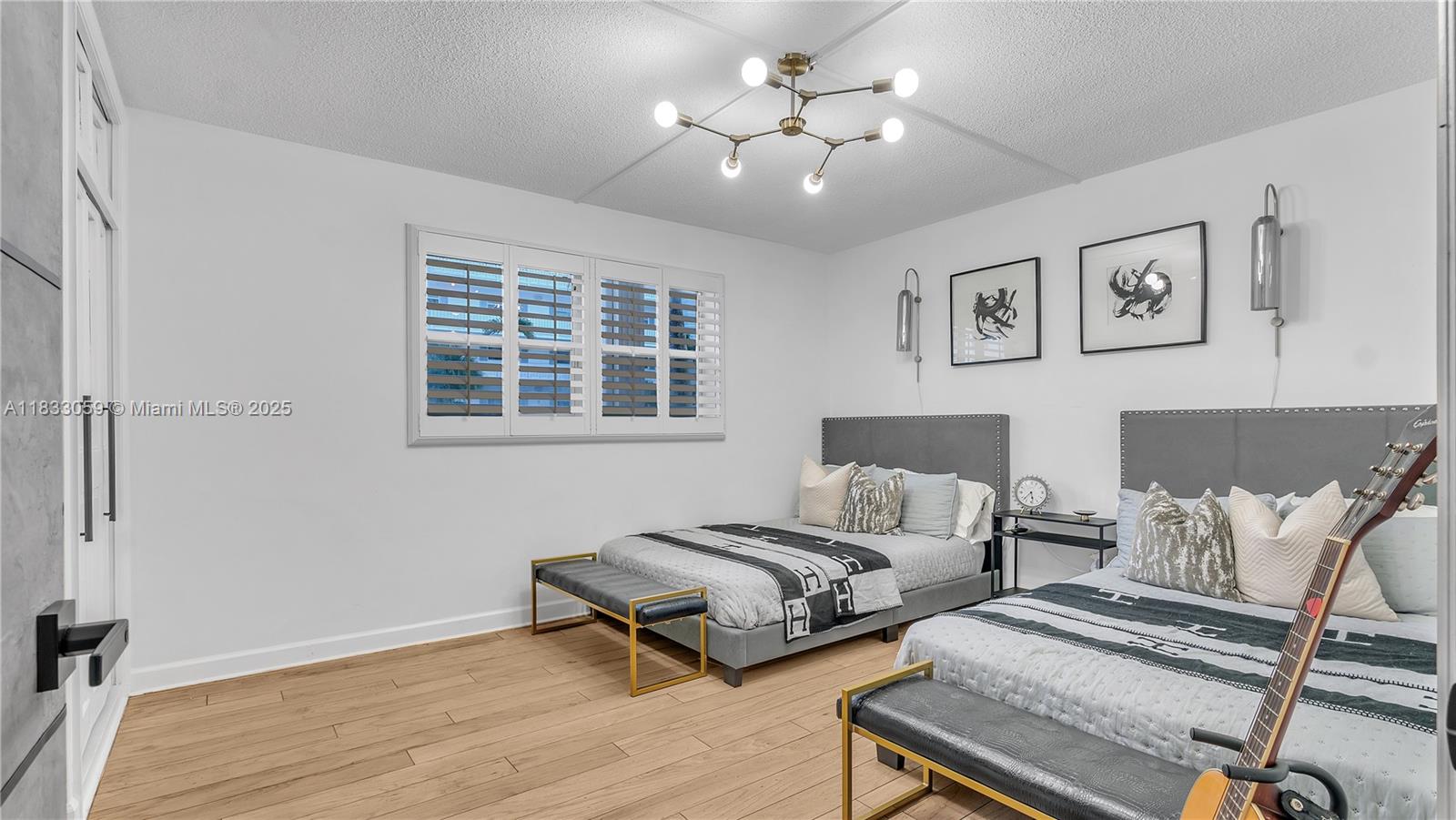 WAYNE HOUSE CONDO - Residential