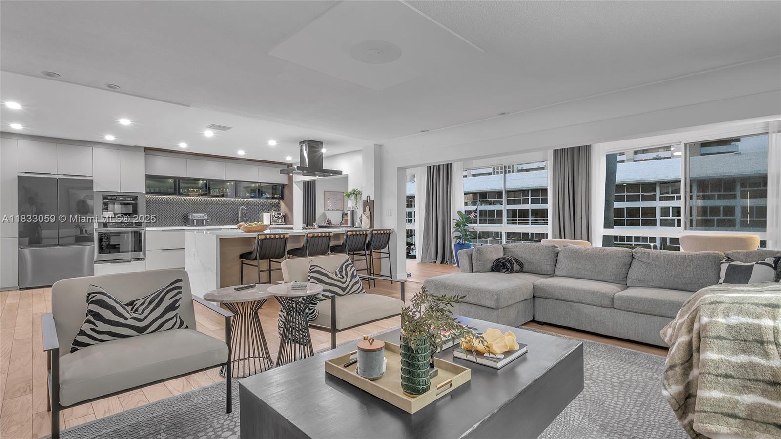 WAYNE HOUSE CONDO - Residential