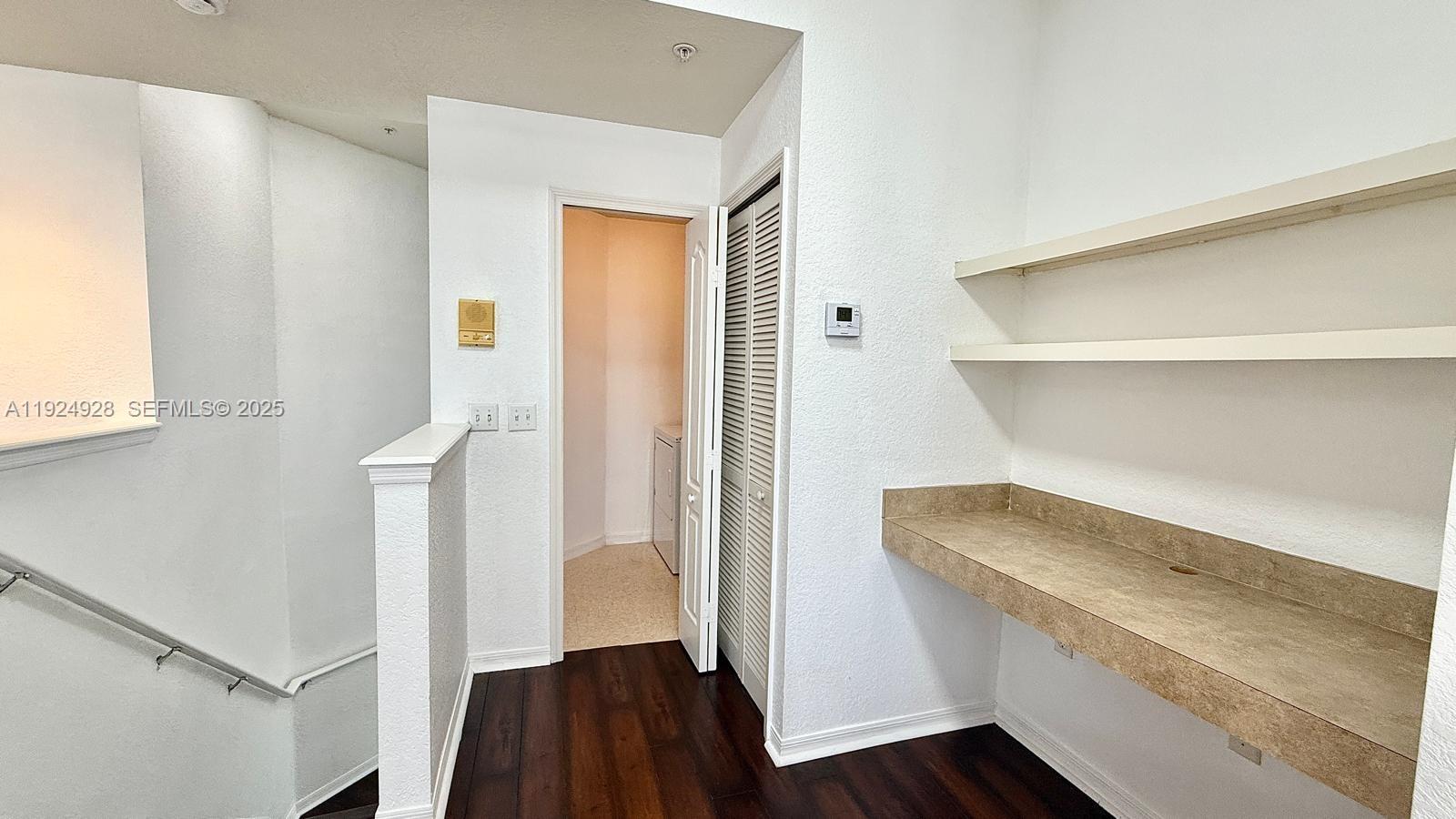 RESIDENCES AT LEGACY PLAC - Residential Lease