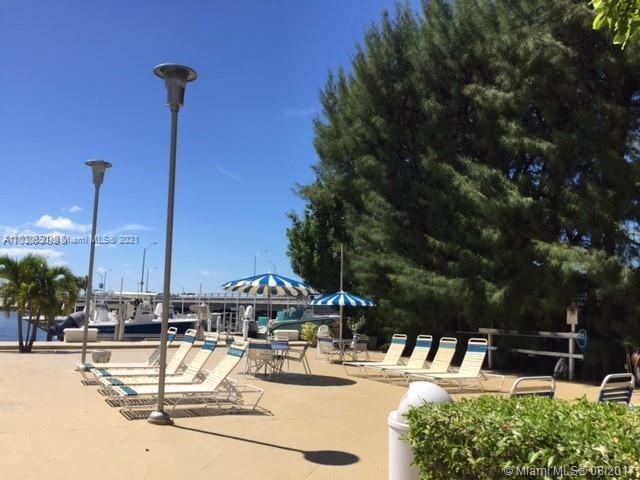 BRICKELL BISCAYNE CONDO - Residential Lease