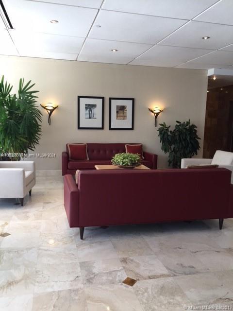 BRICKELL BISCAYNE CONDO - Residential Lease