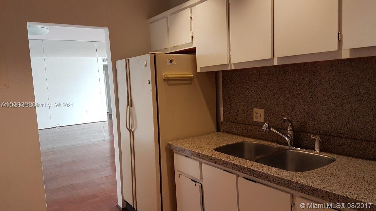 BRICKELL BISCAYNE CONDO - Residential Lease