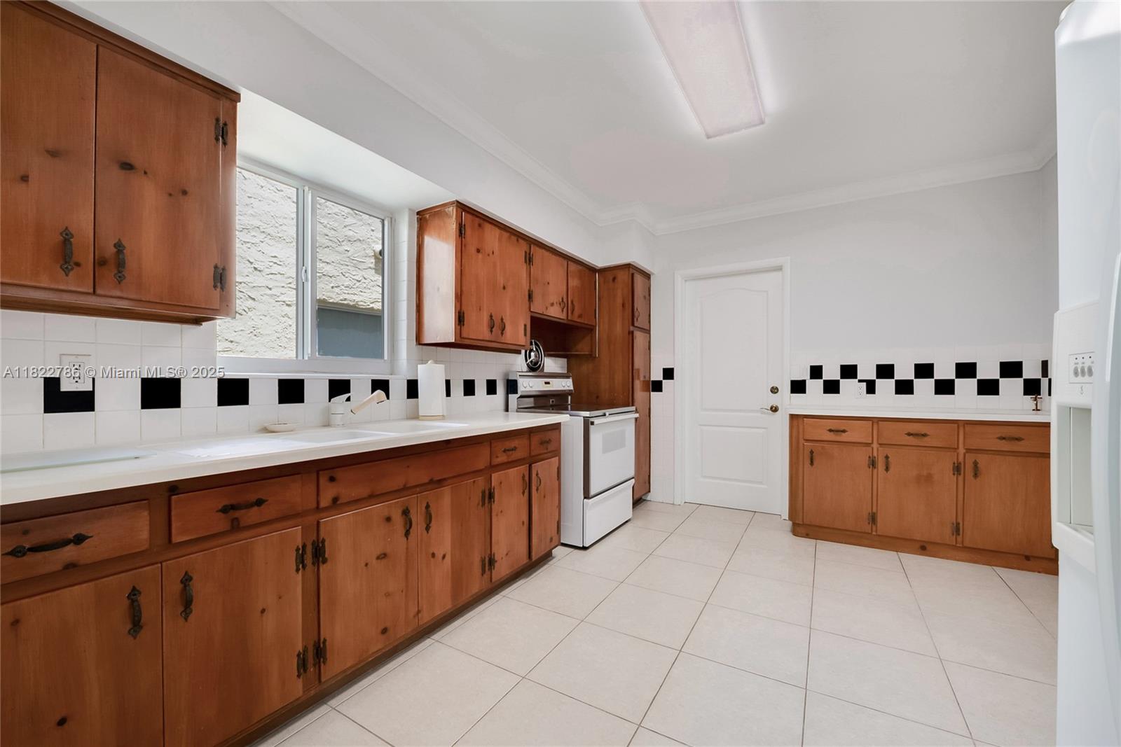 CORAL GABLES SEC B - Residential