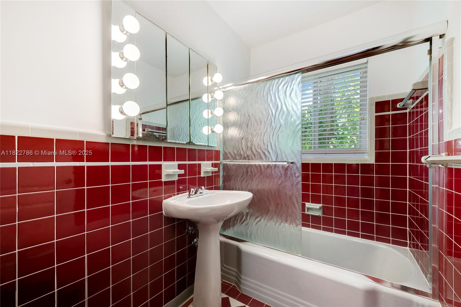 CORAL GABLES SEC B - Residential