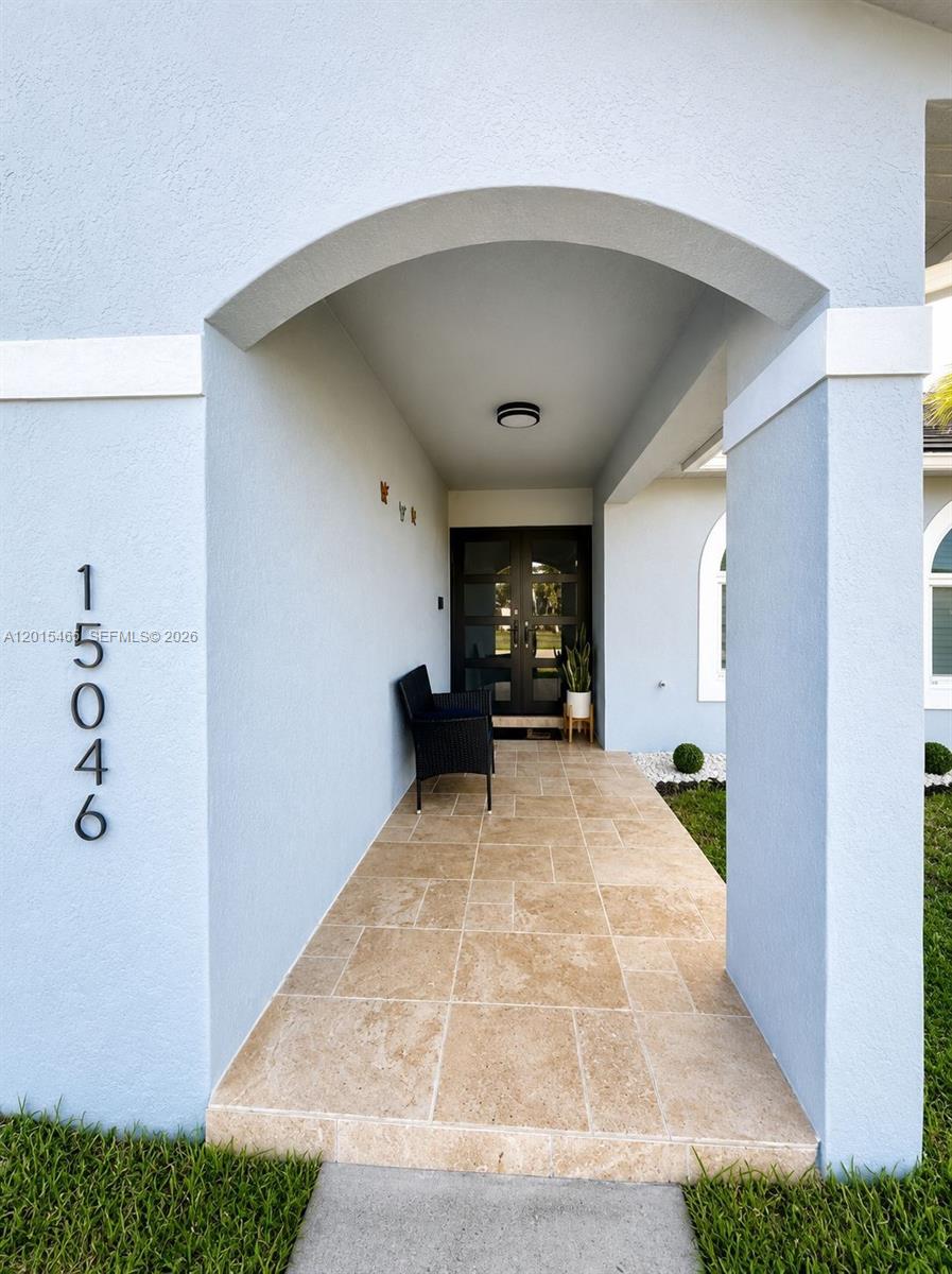 15046 SW 148th Pl, Miami FL 33196