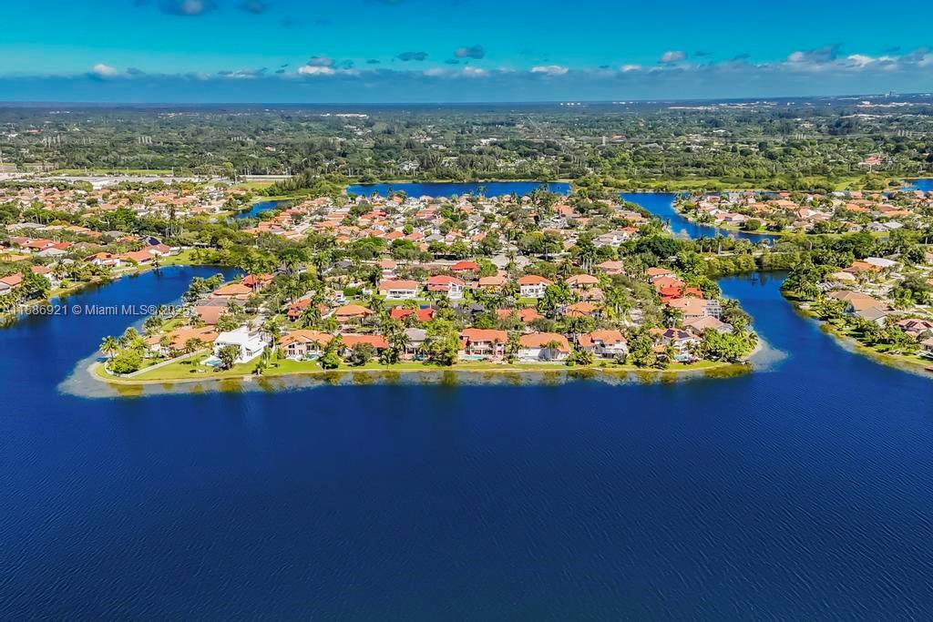 SILVER LAKES AT PEMBROKE - Residential