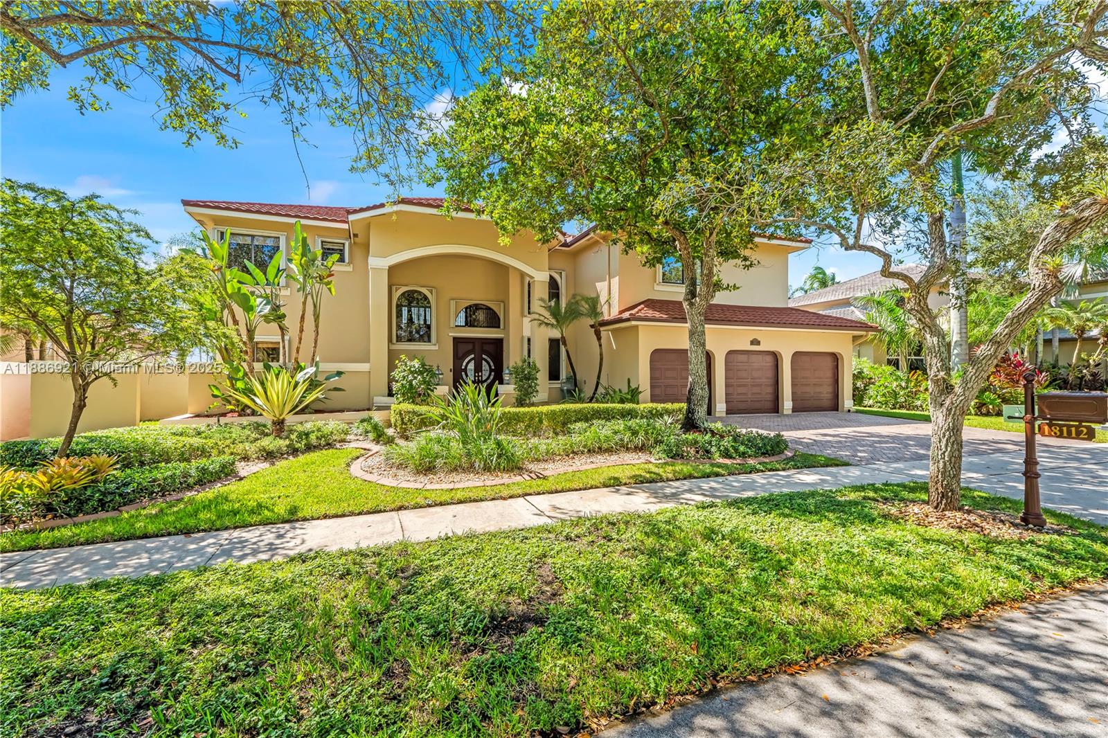 SILVER LAKES AT PEMBROKE - Residential