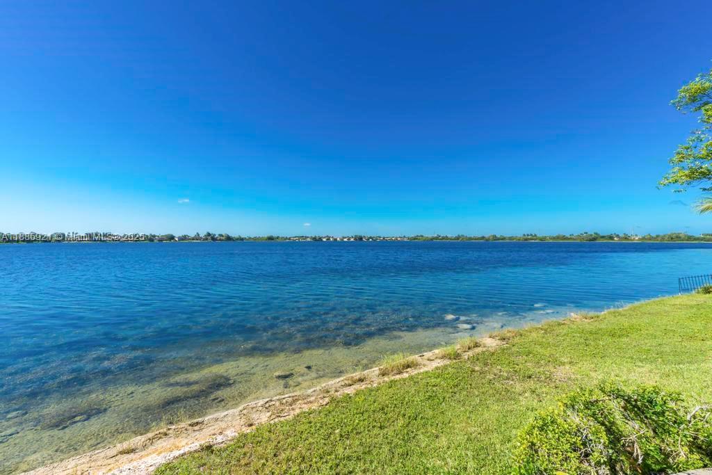 SILVER LAKES AT PEMBROKE - Residential