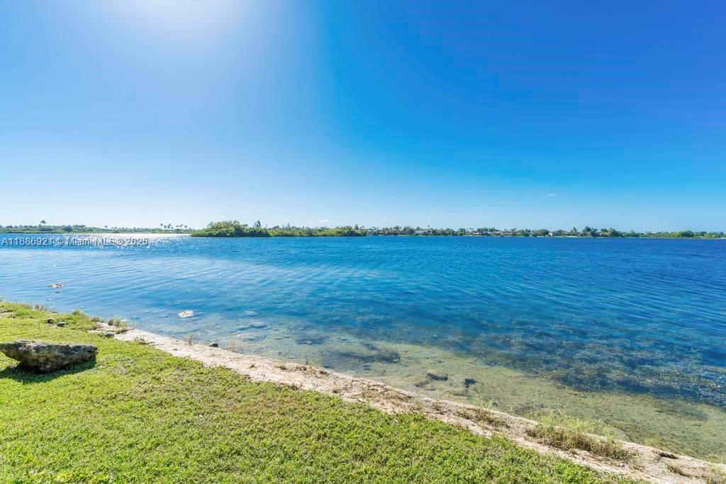 SILVER LAKES AT PEMBROKE - Residential