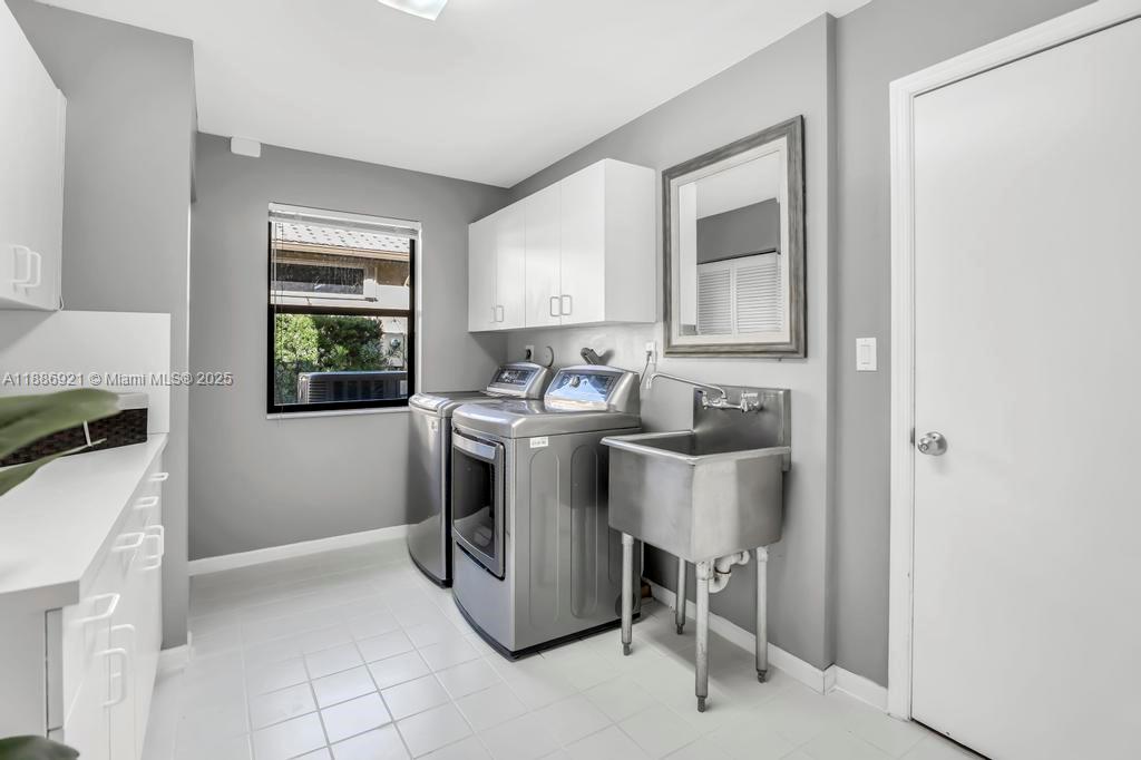 SILVER LAKES AT PEMBROKE - Residential
