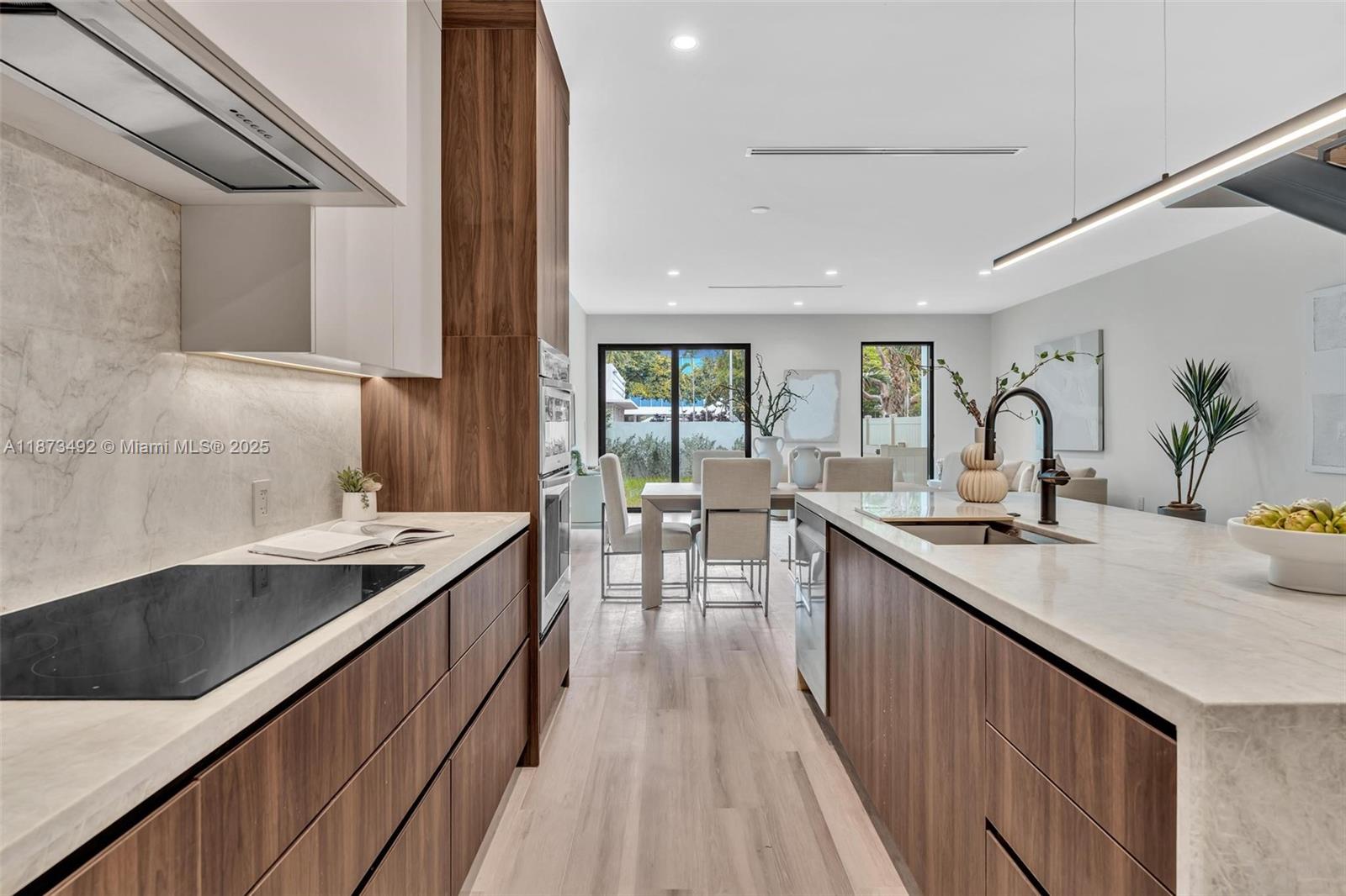 EAST SHENANDOAH - Residential