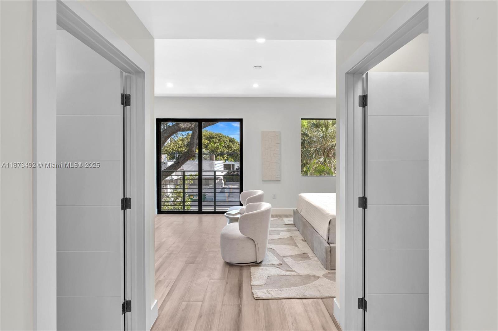 EAST SHENANDOAH - Residential