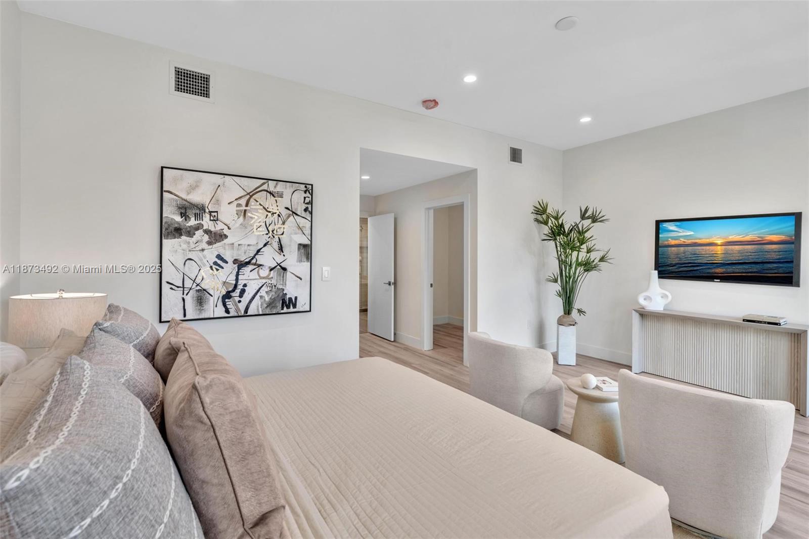 EAST SHENANDOAH - Residential