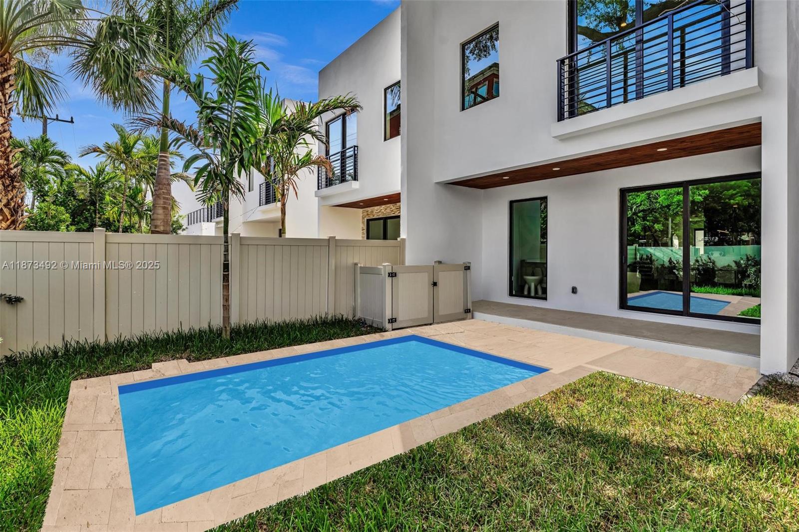 EAST SHENANDOAH - Residential