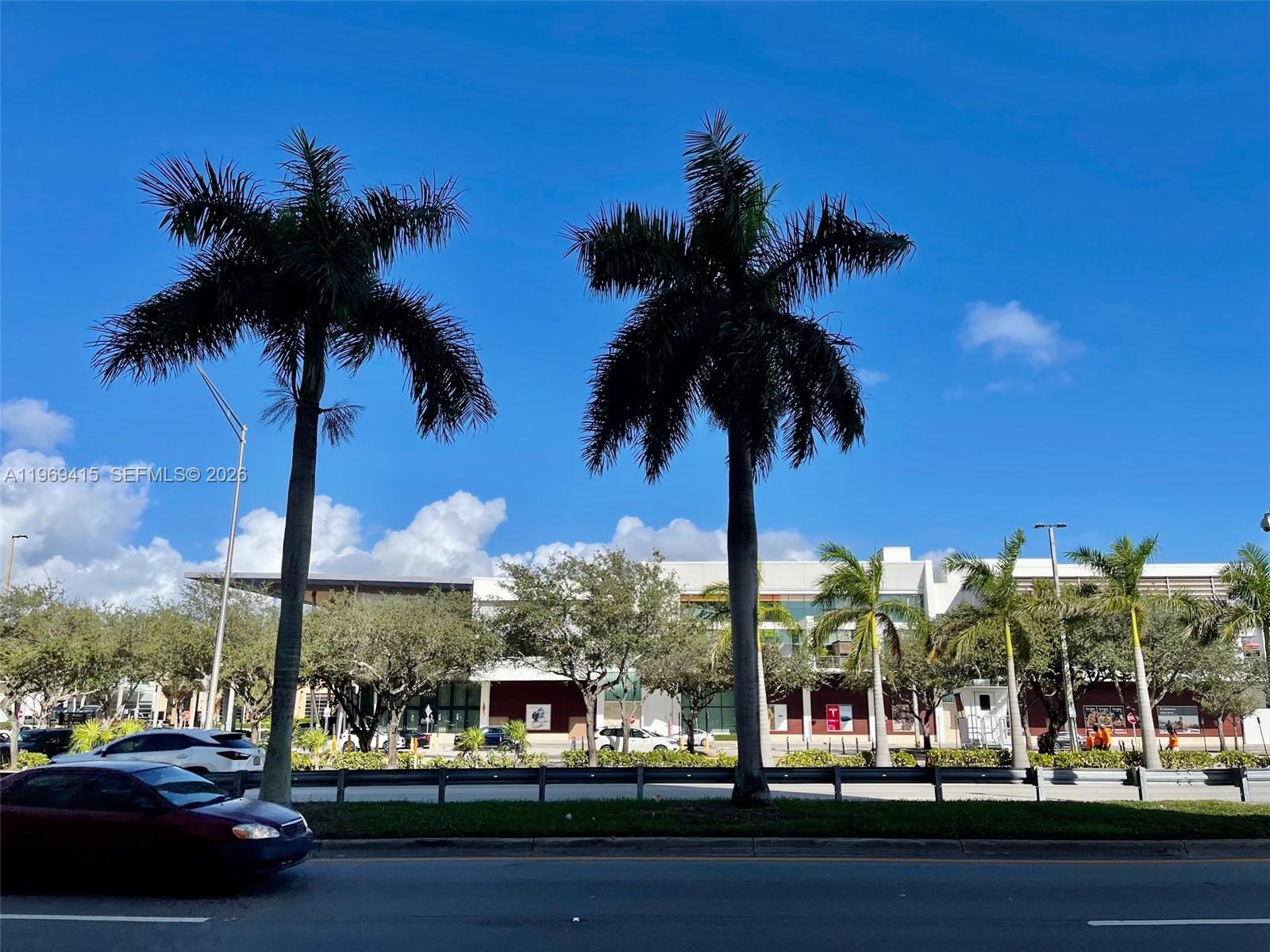 DOWNTOWN DADELAND CONDO N - Residential Lease