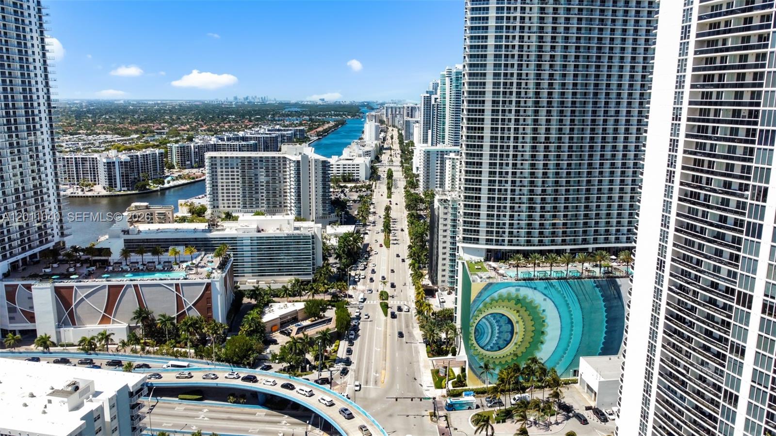 IMPERIAL TOWERS CONDO - Residential