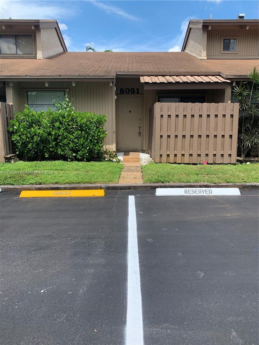 Photo of 8051 SW 21st Ct #8051, Davie, FL 33324 (MLS # A11659355)