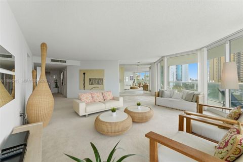 Photo of 16400 Collins Ave #544, Sunny Isles Beach, FL 33160 (MLS # A11984285)
