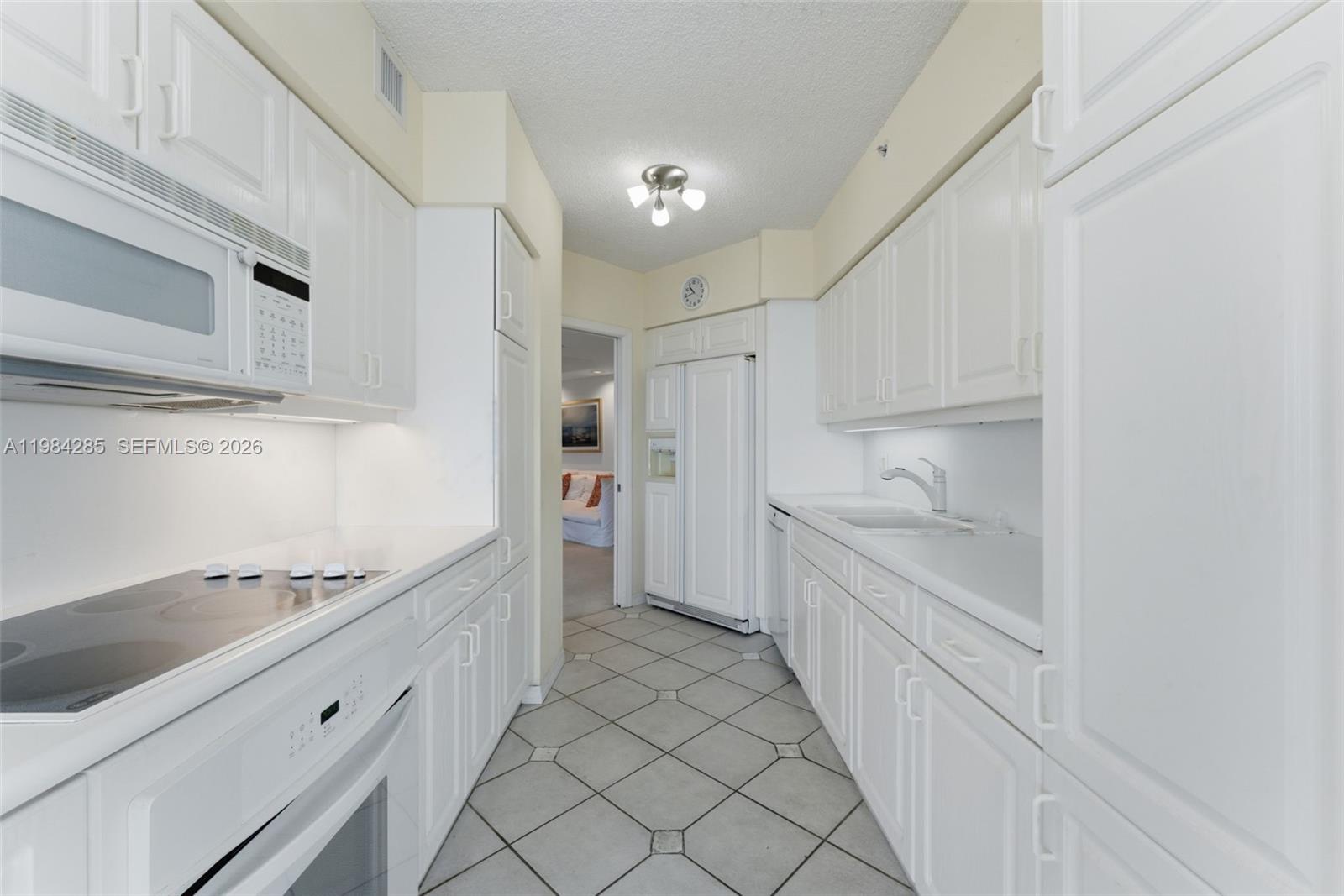 OCEANIA IV CONDO - Residential