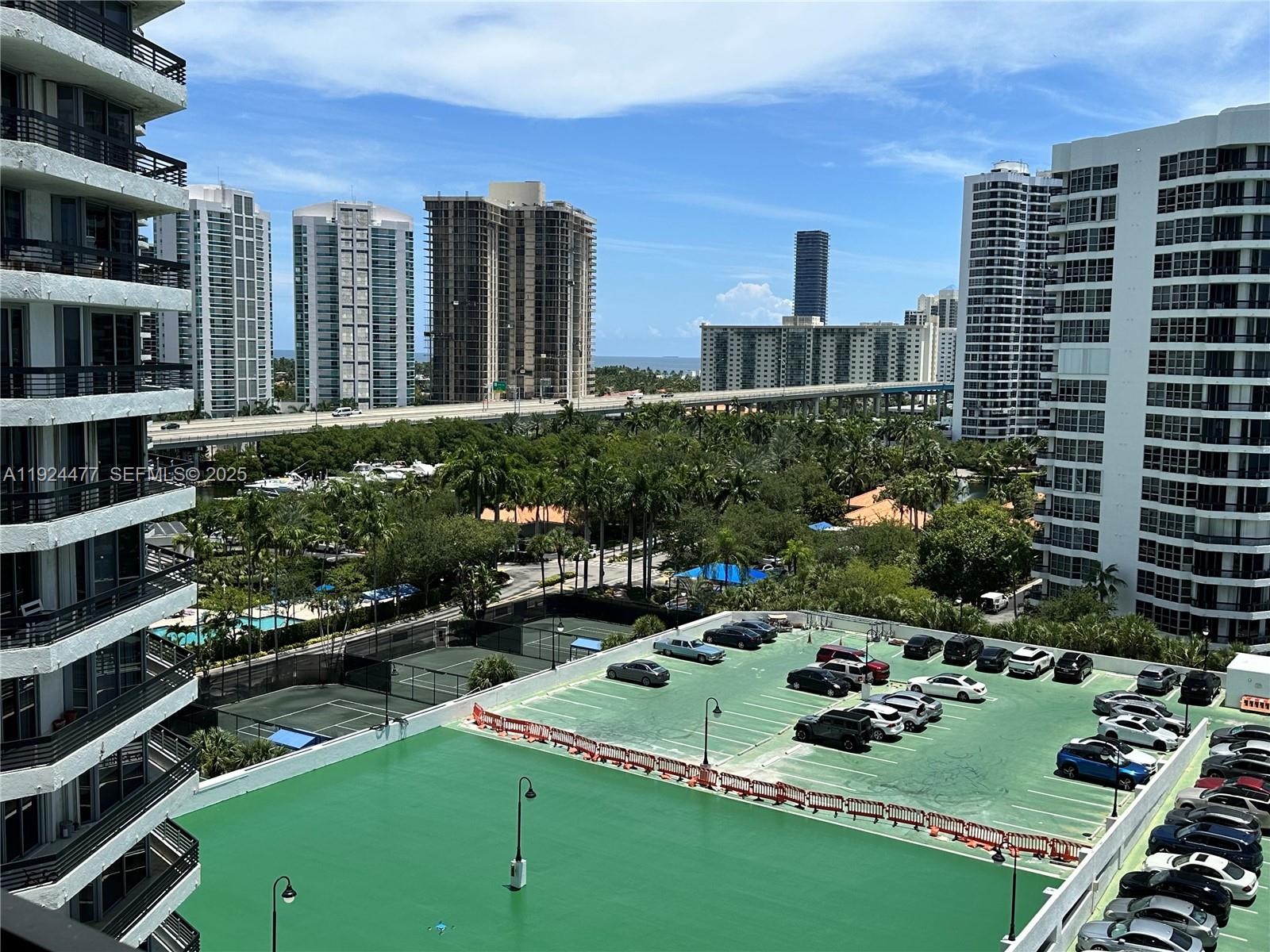 3530 MYSTIC POINTE DR 1213