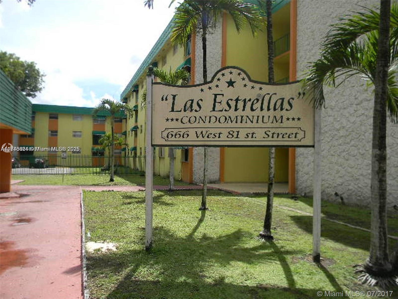 Nice apartment with tile flooring 1 bed with walk-in closet, 1 bathroom, kitchen and small den.
Excellent location close high way, schools an shops.