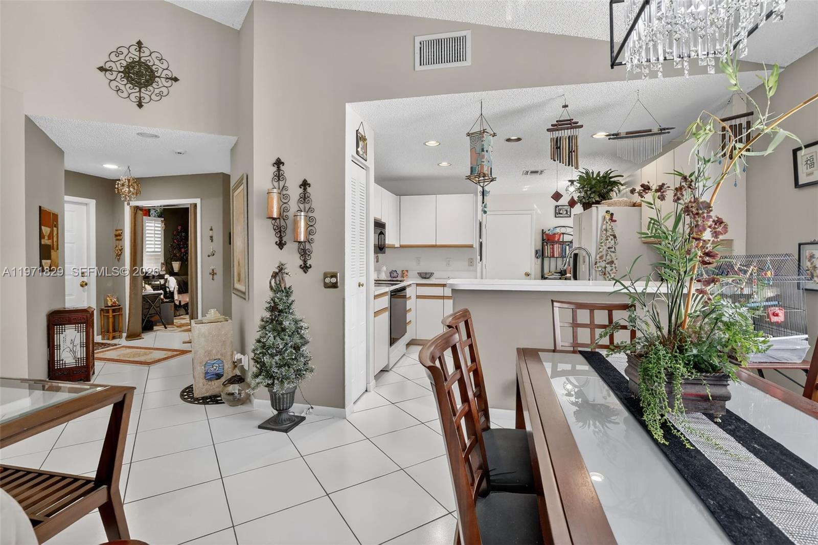 FOREST RIDGE CLUSTER HOME - Residential