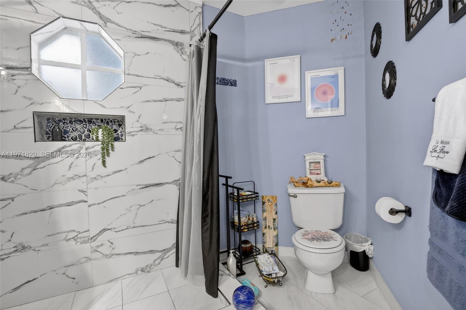 FOREST RIDGE CLUSTER HOME - Residential