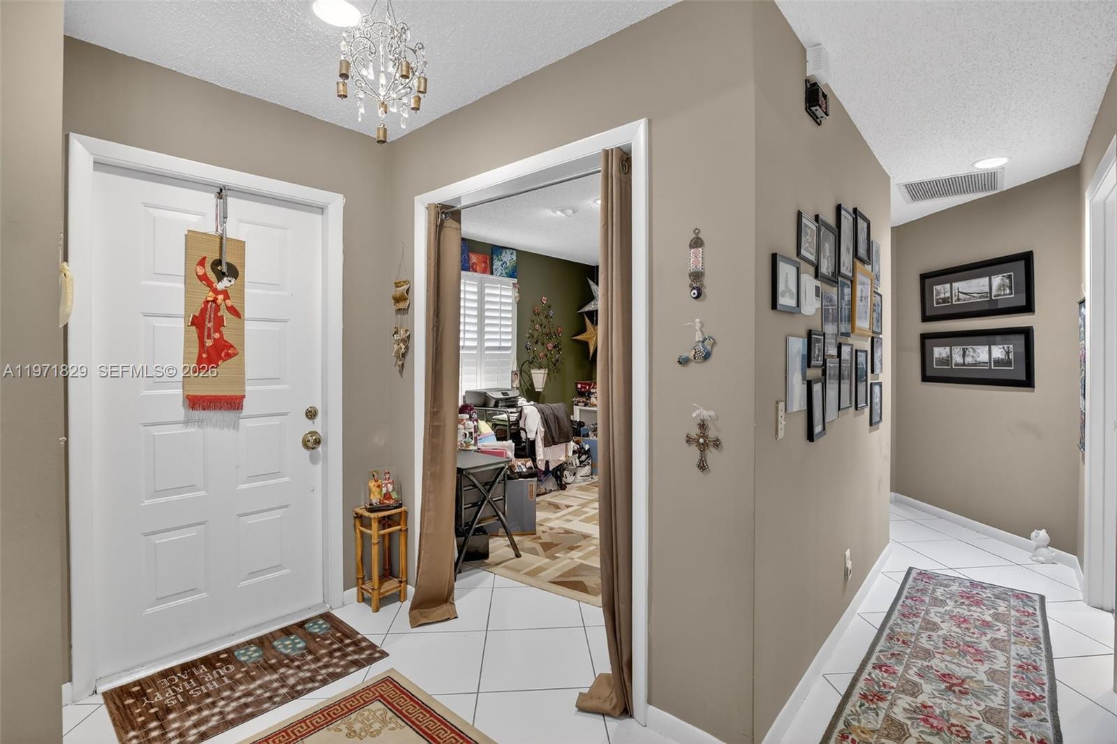 FOREST RIDGE CLUSTER HOME - Residential