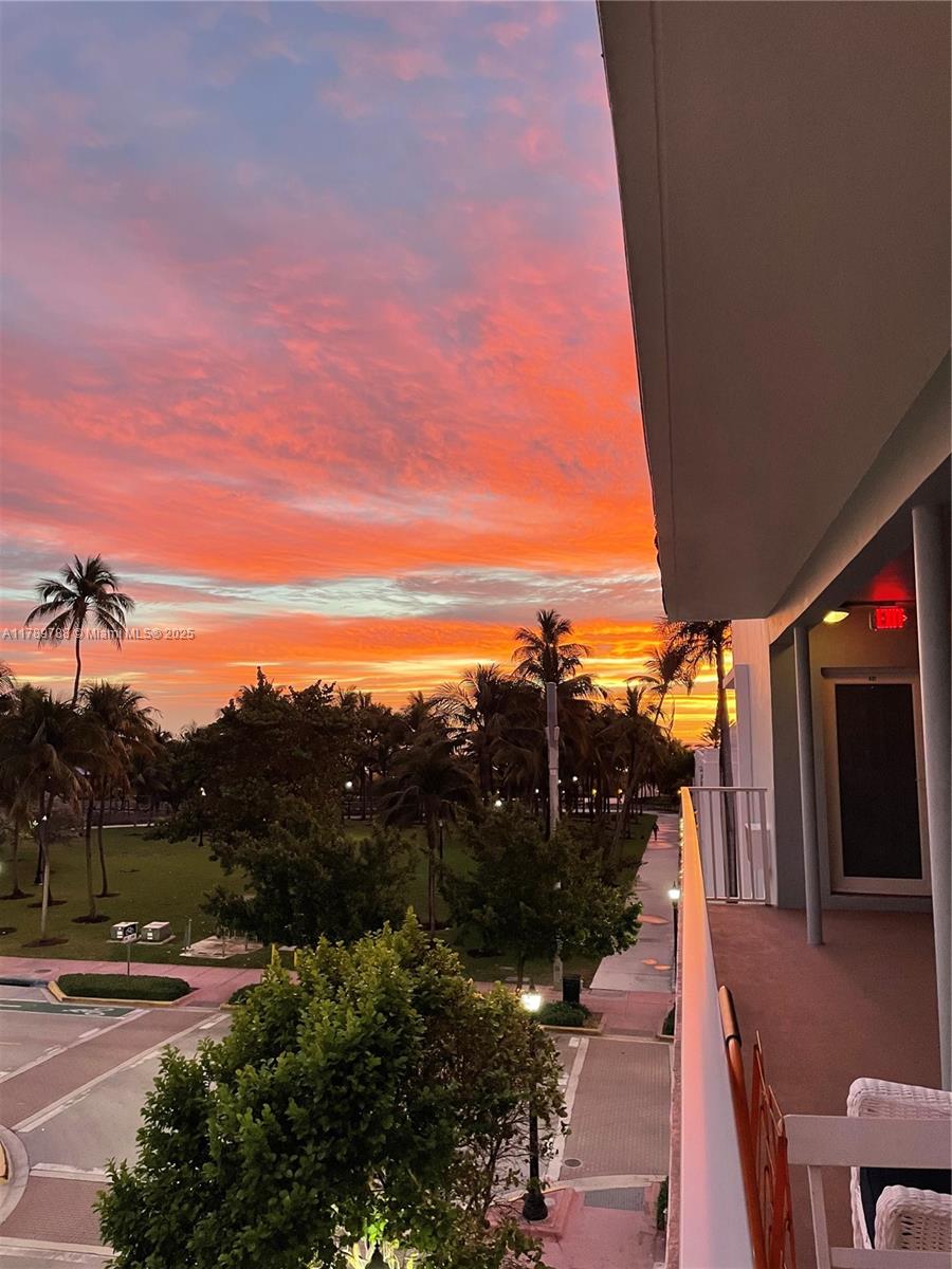OCEAN BEACH FLA SUB - Residential