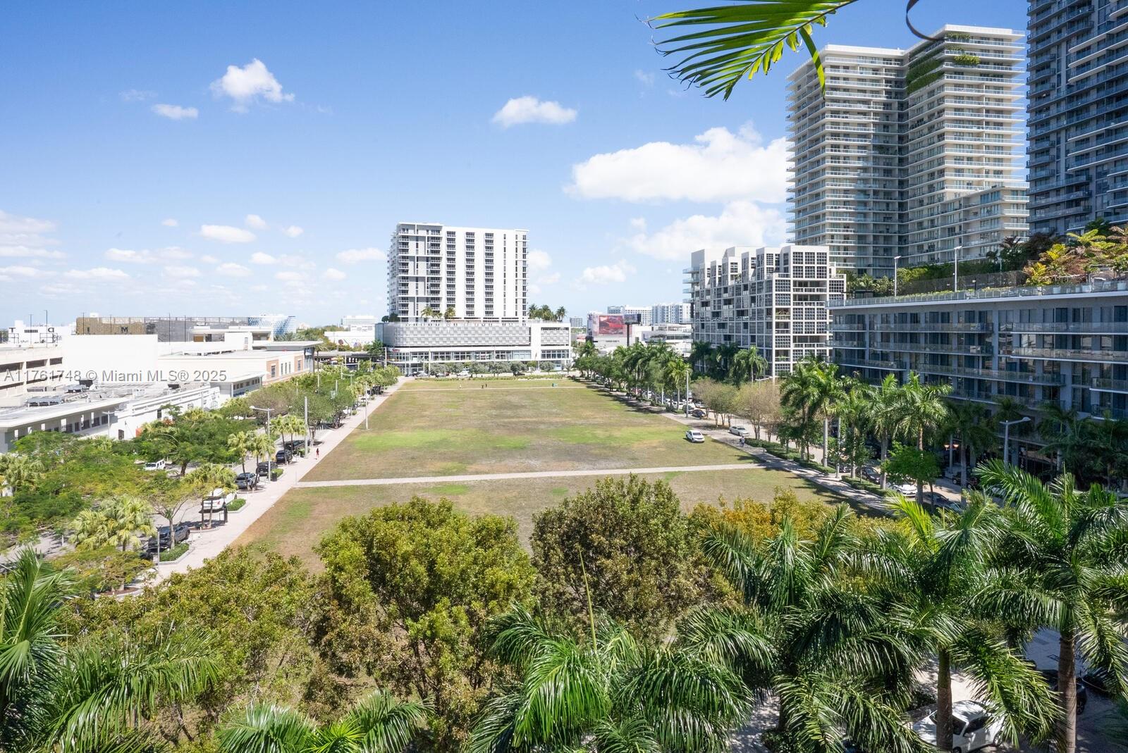 MIDBLOCK MIAMI CONDO - Residential