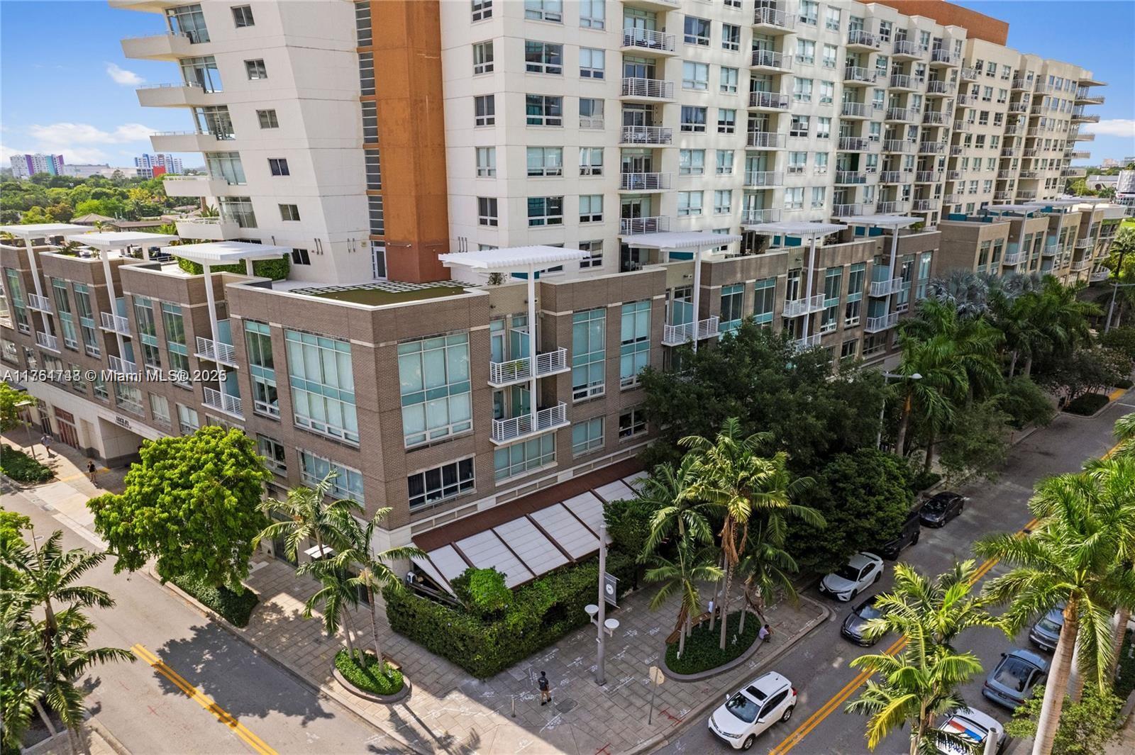 MIDBLOCK MIAMI CONDO - Residential
