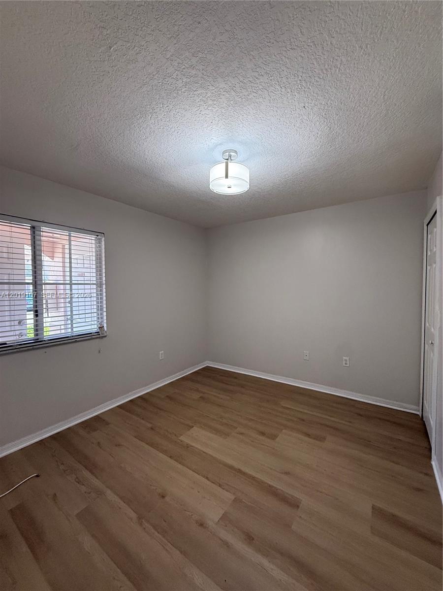 1271 SE 28th Ct 105