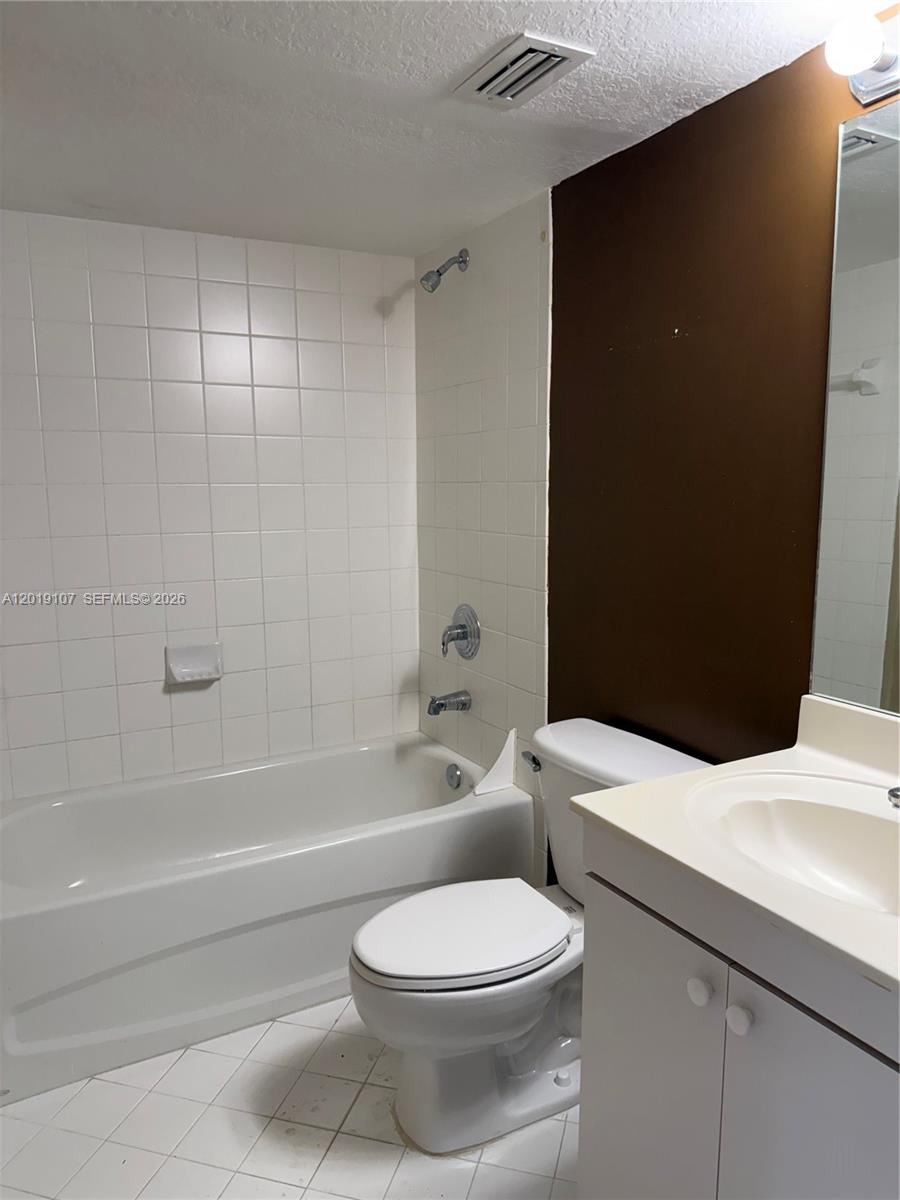 VENETIA GARDENS CONDO - Residential