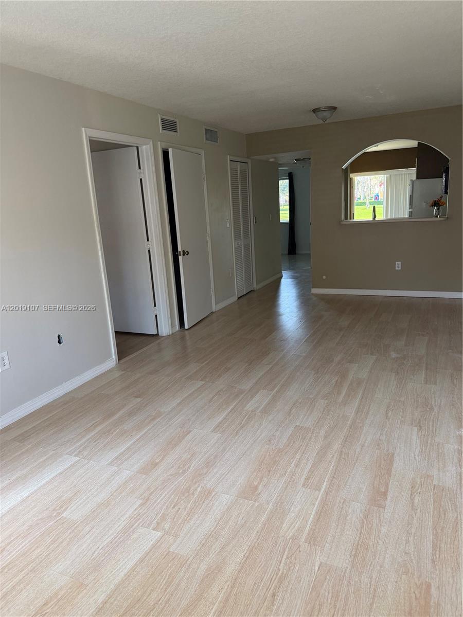 1271 SE 28th Ct 105