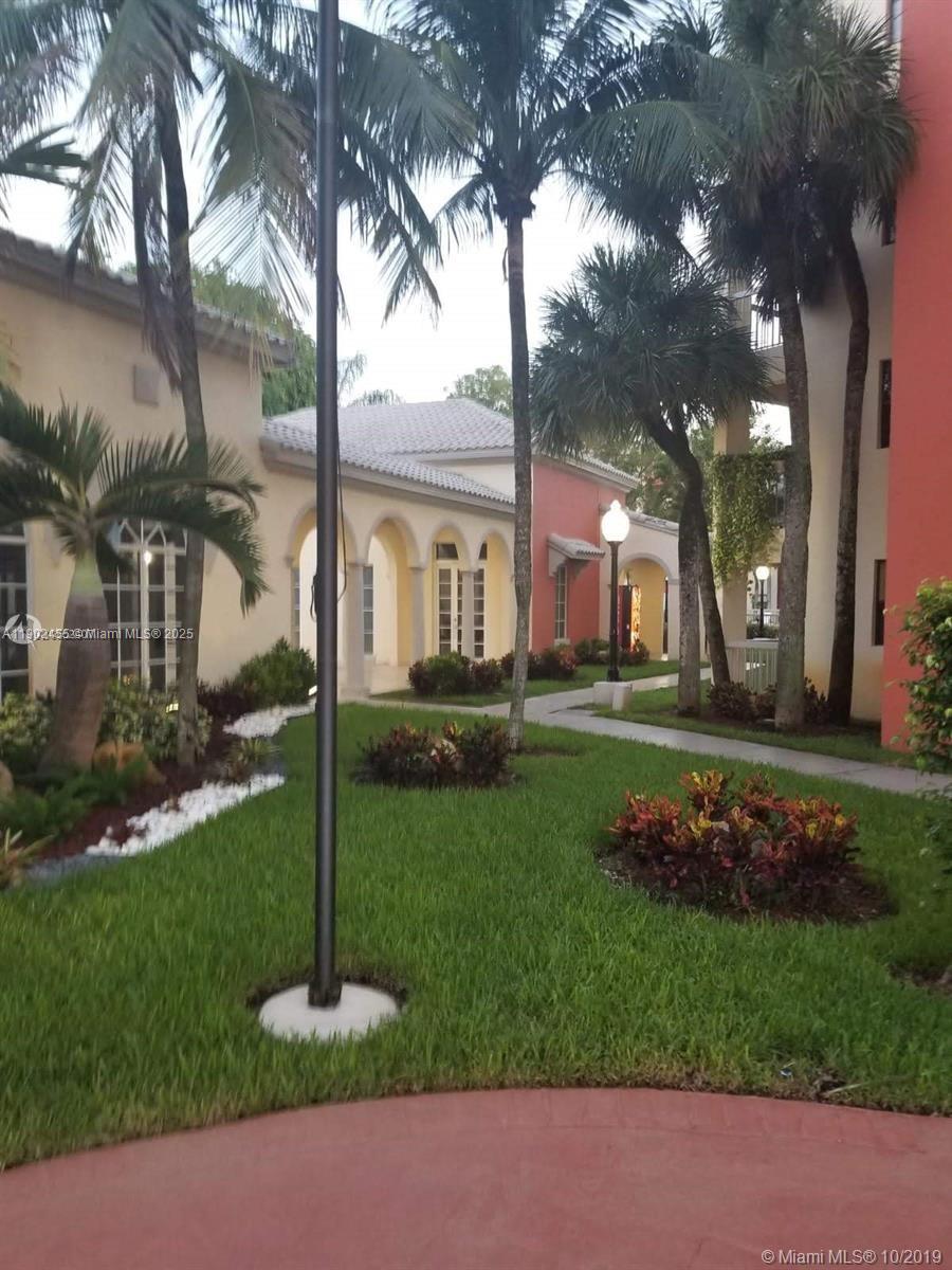 LAS VISTAS AT DORAL CONDO - Residential Lease