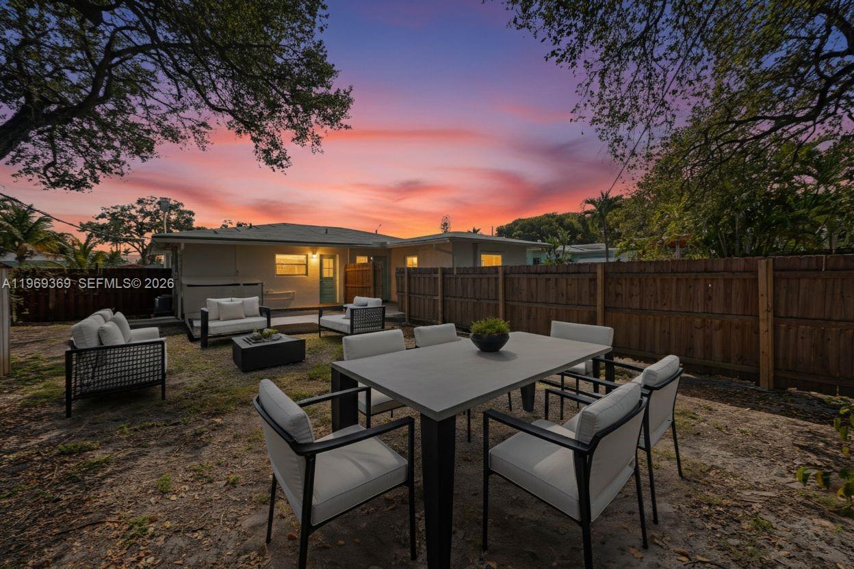 NORTH DANIA HEIGHTS - Residential Income