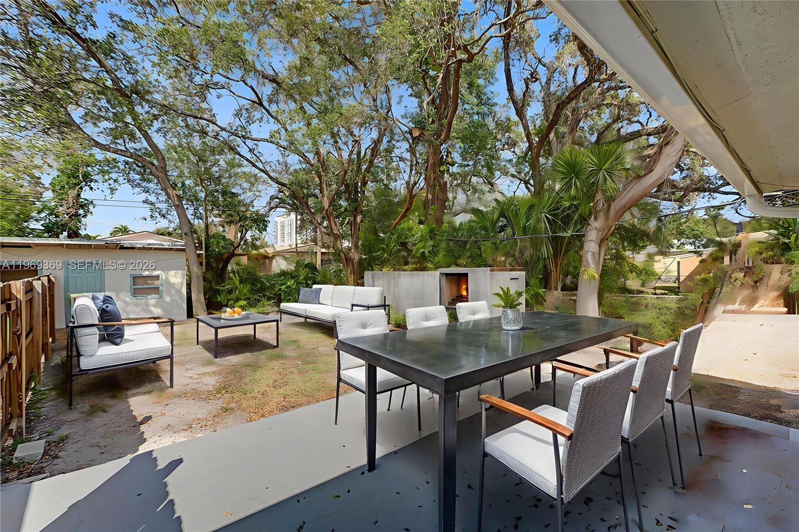 NORTH DANIA HEIGHTS - Residential Income