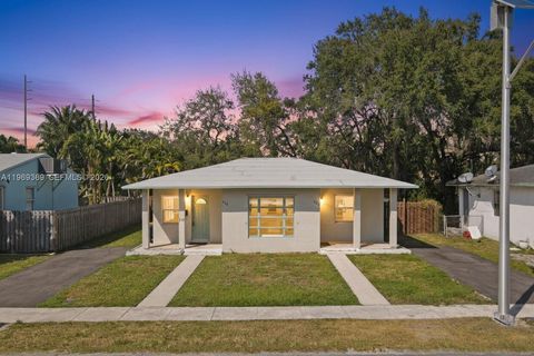 208 SW 2nd Pl Dania Beach FL 33004