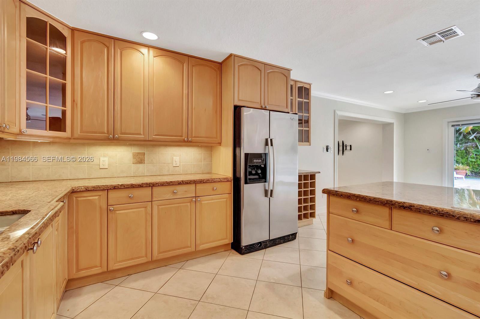 UNIVERSITY PARK COUNTRY C - Residential