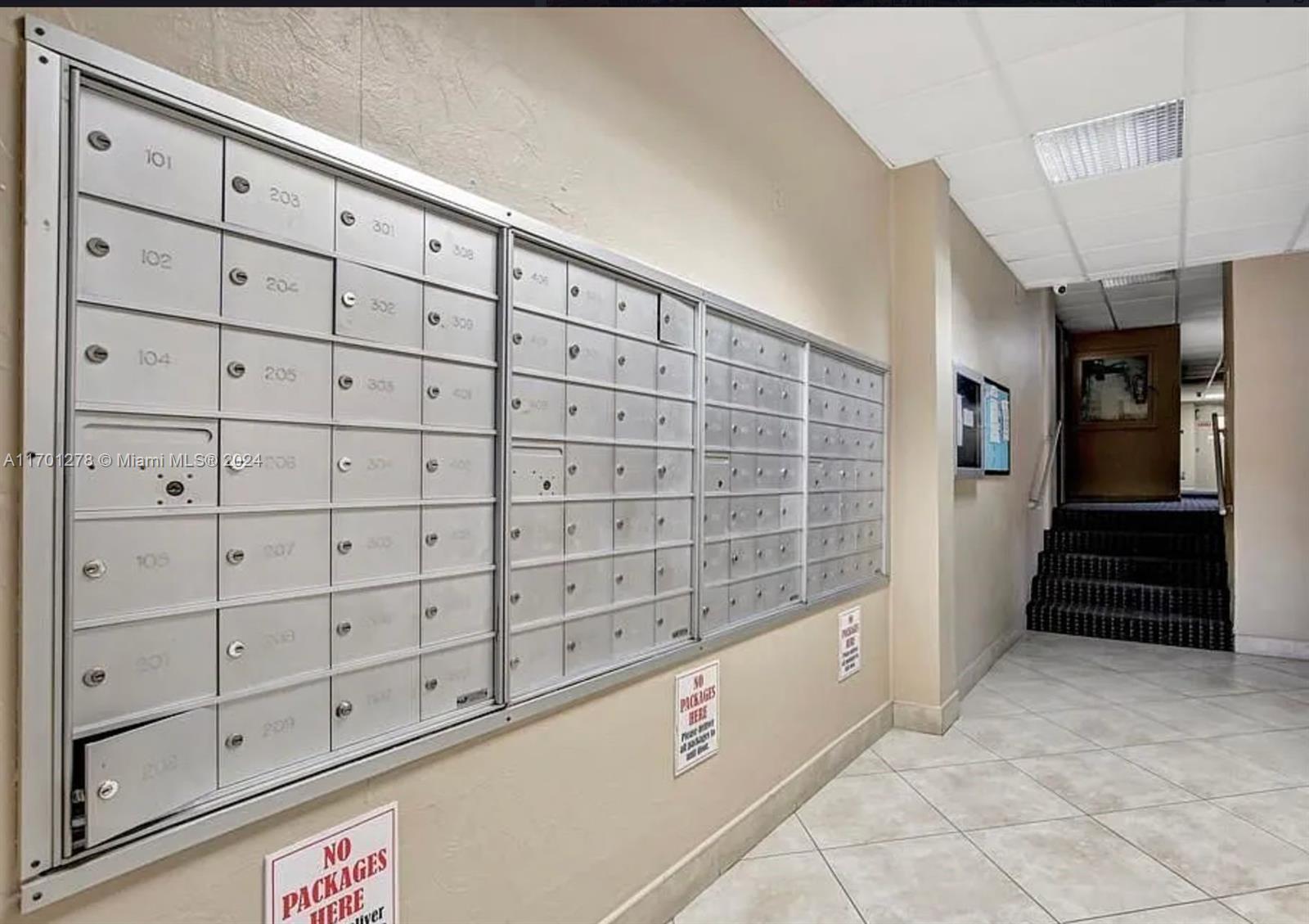 Fort Lauderdale, Florida 33304, United States, 2 Bedrooms Bedrooms, ,1 BathroomBathrooms,Residential,Active,29807