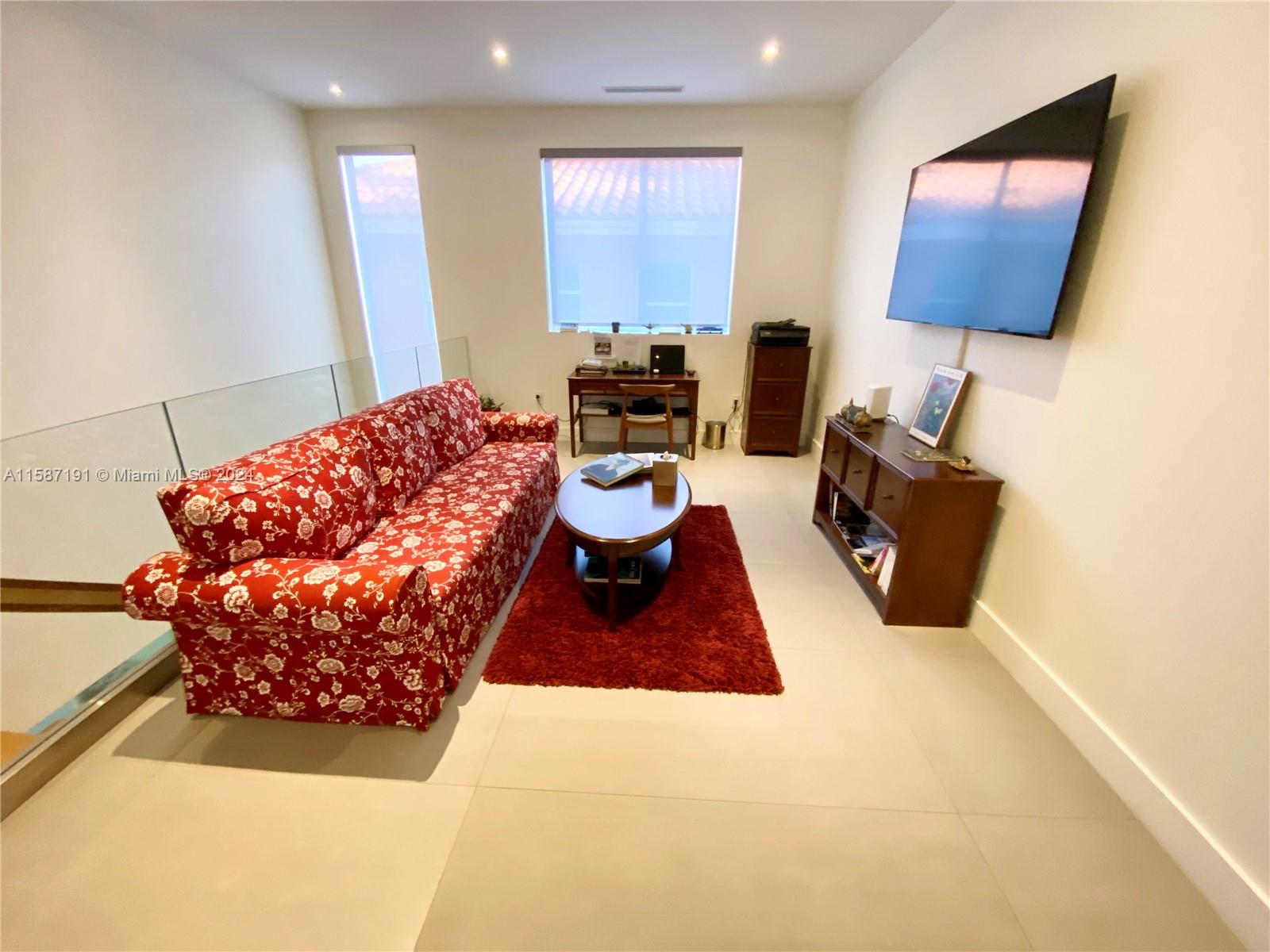 2977 BRIDGEPORT CONDO - Residential