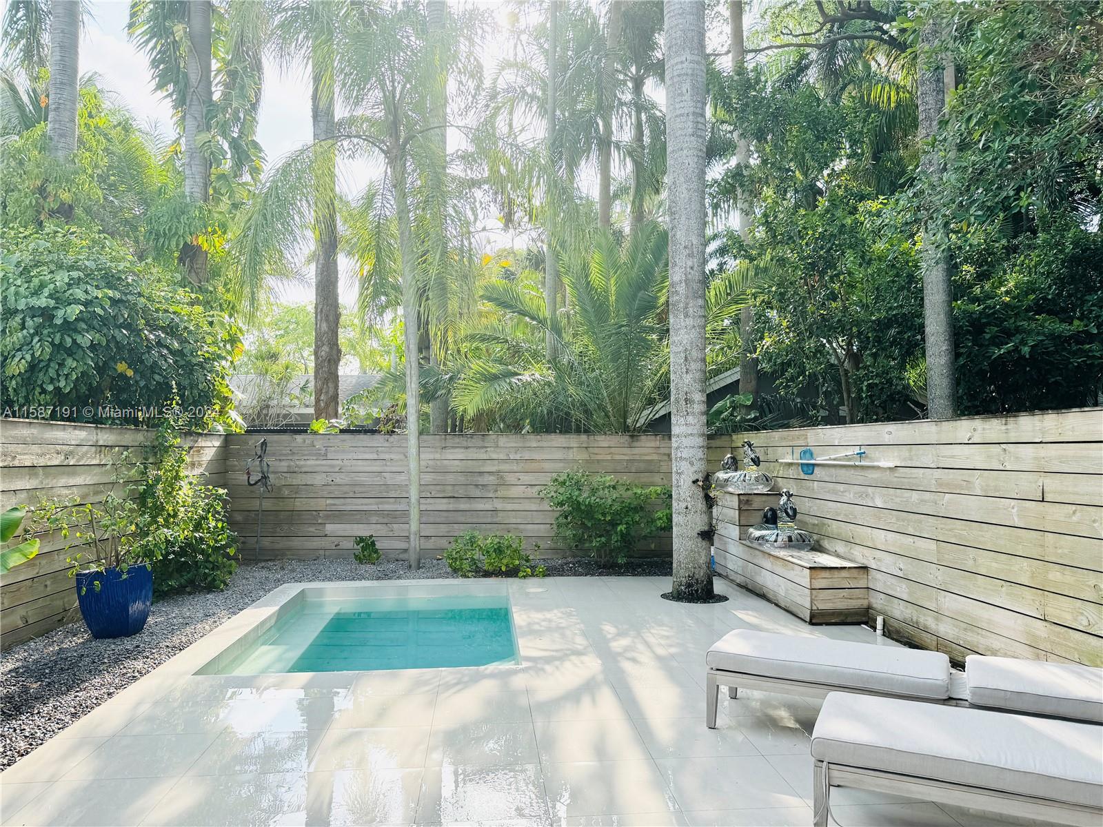 2977 BRIDGEPORT CONDO - Residential