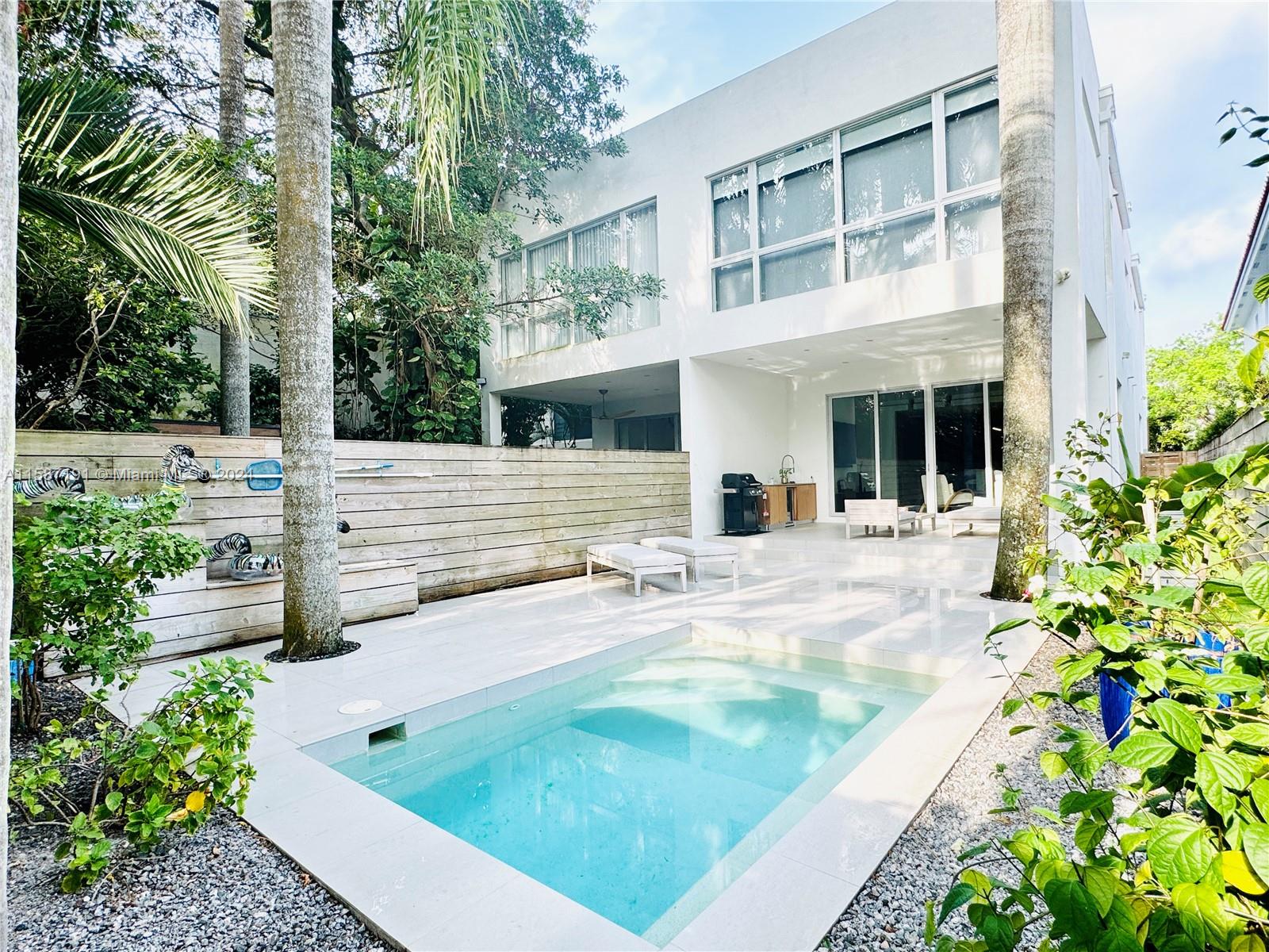 2977 BRIDGEPORT CONDO - Residential