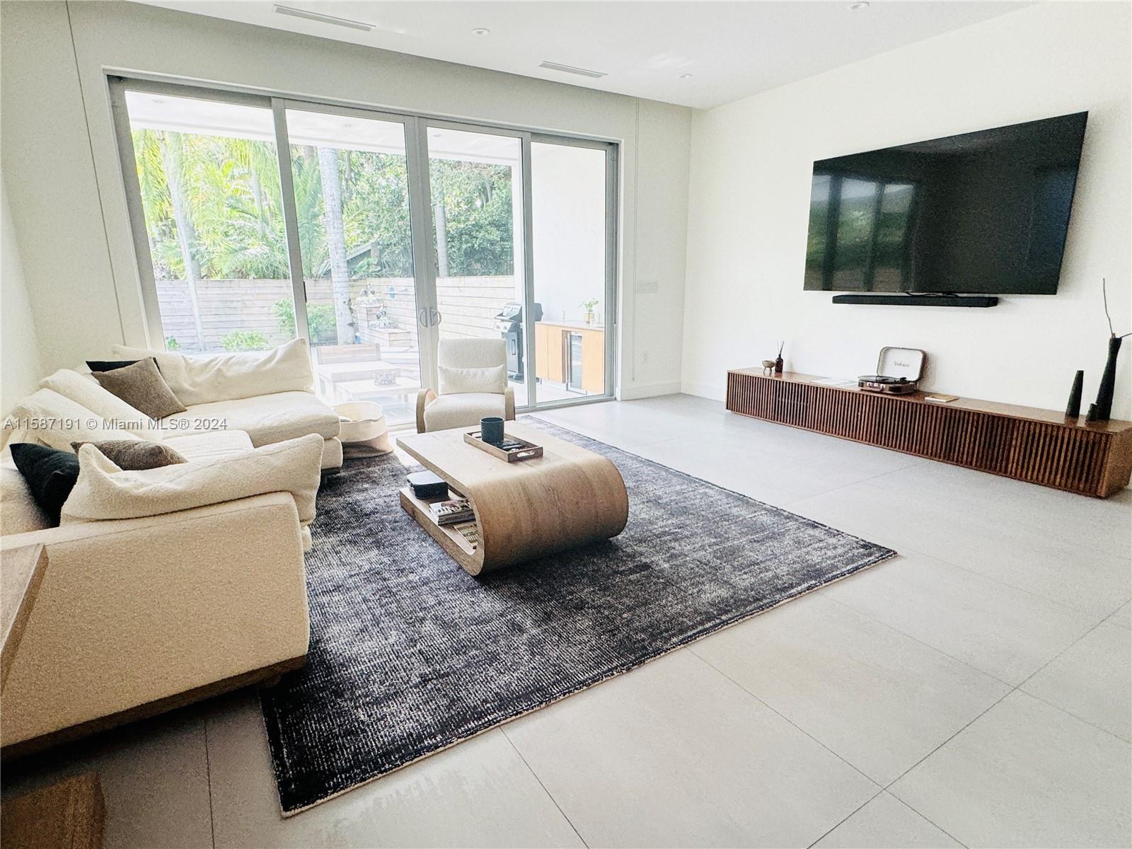 2977 BRIDGEPORT CONDO - Residential